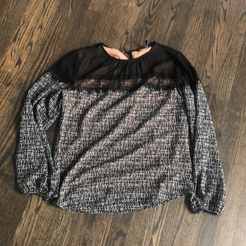 White House/Black Market- womens dress top. Size 8, fully lined